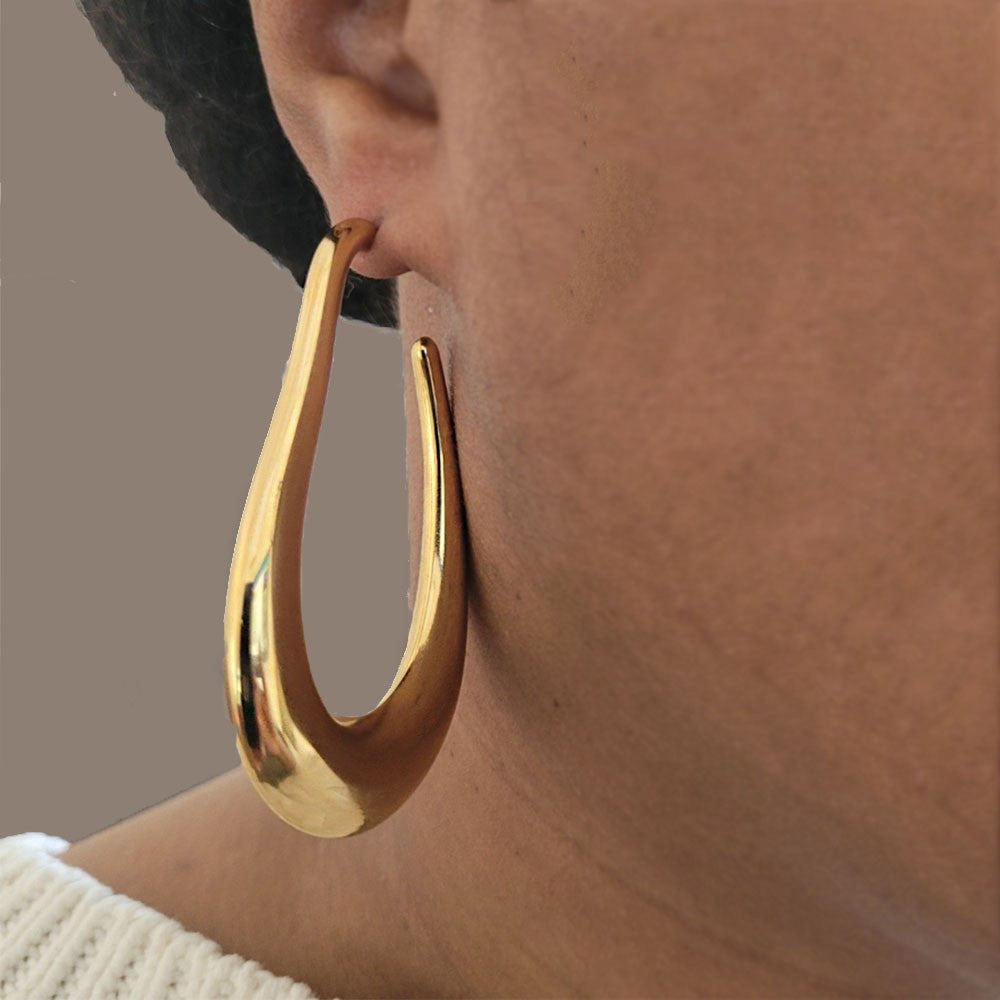 Magal Drop C Hoop Gold Earrings