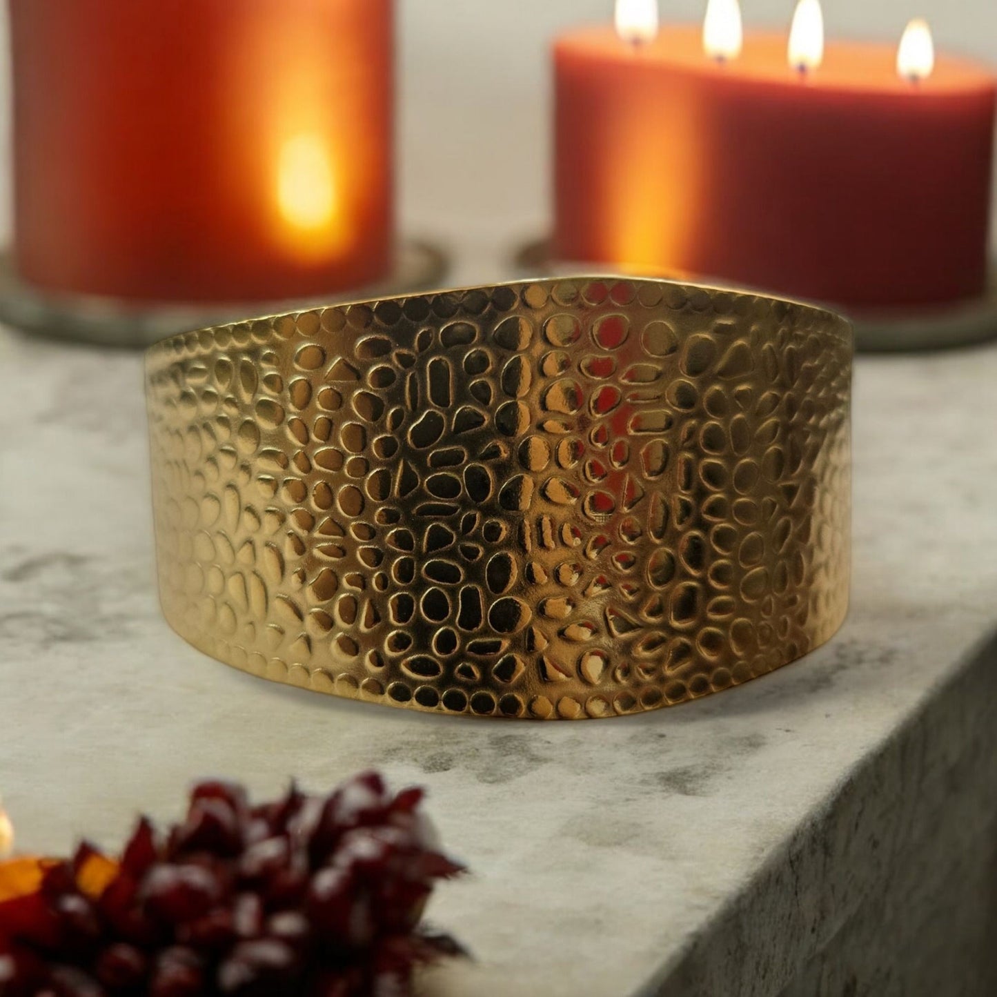 Neisha Gold Cuff