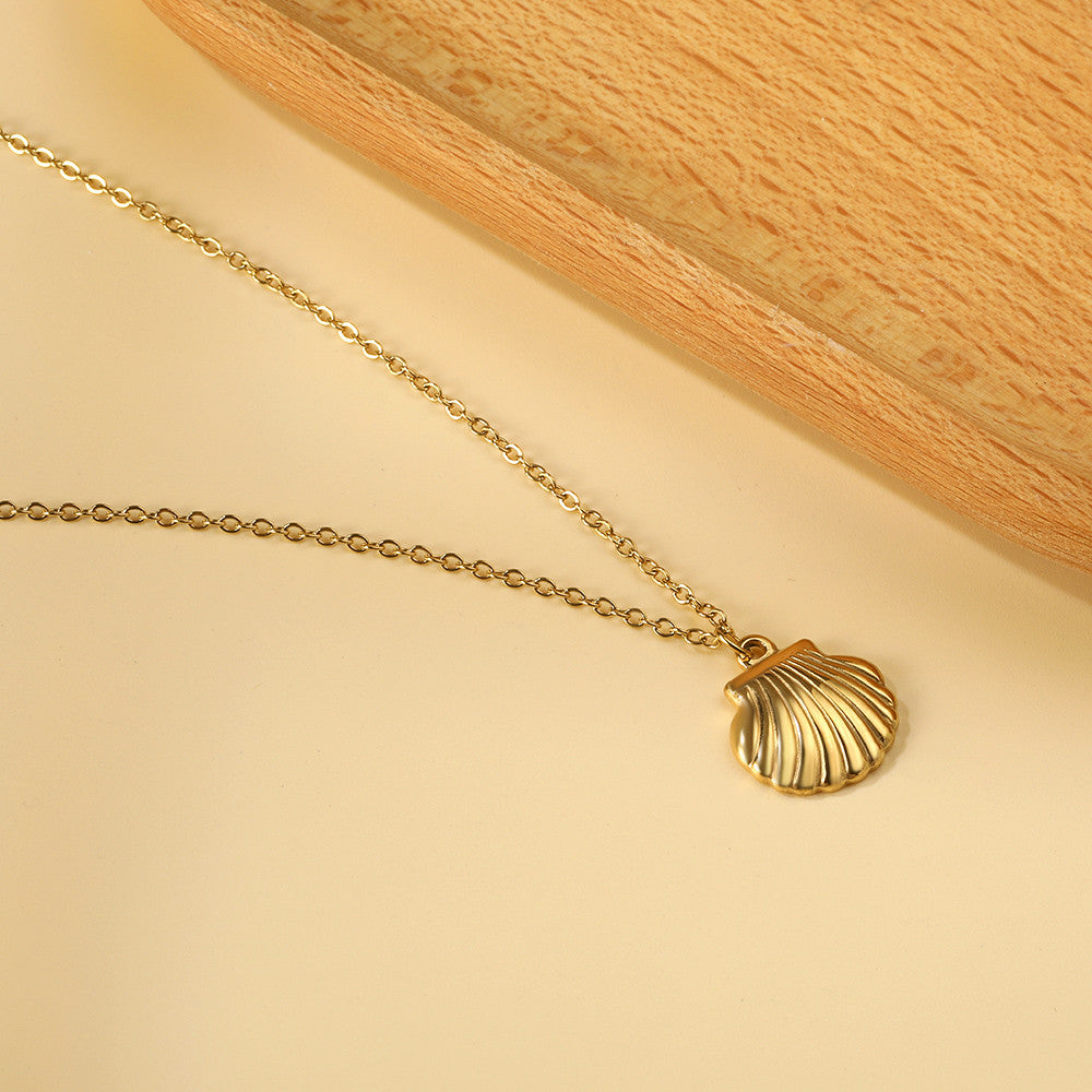 Seashell Gold Necklace