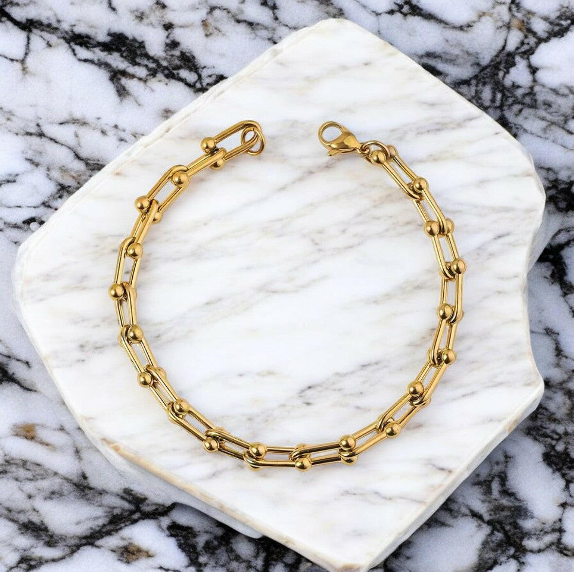 The Chic Stack