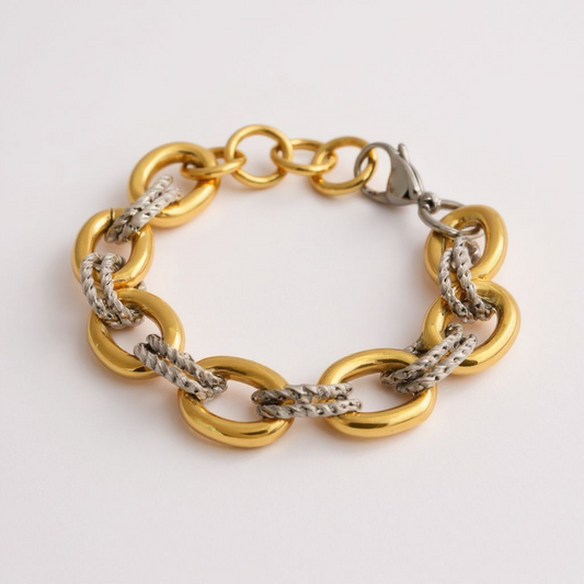 Twist Links Bracelet