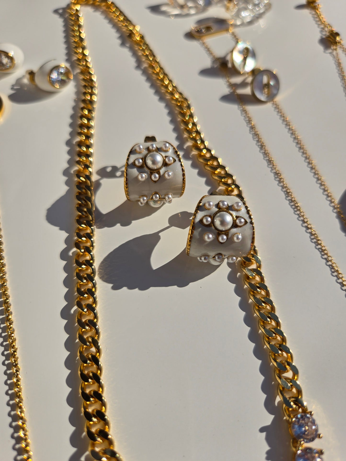 Pearl Garden Huggies