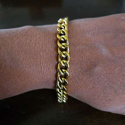 Golden Link Bold Bracelet