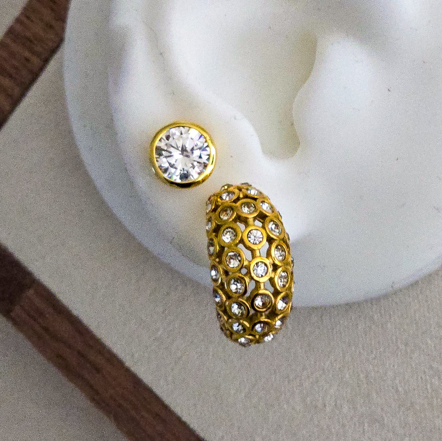 Radiant Curve Earrings