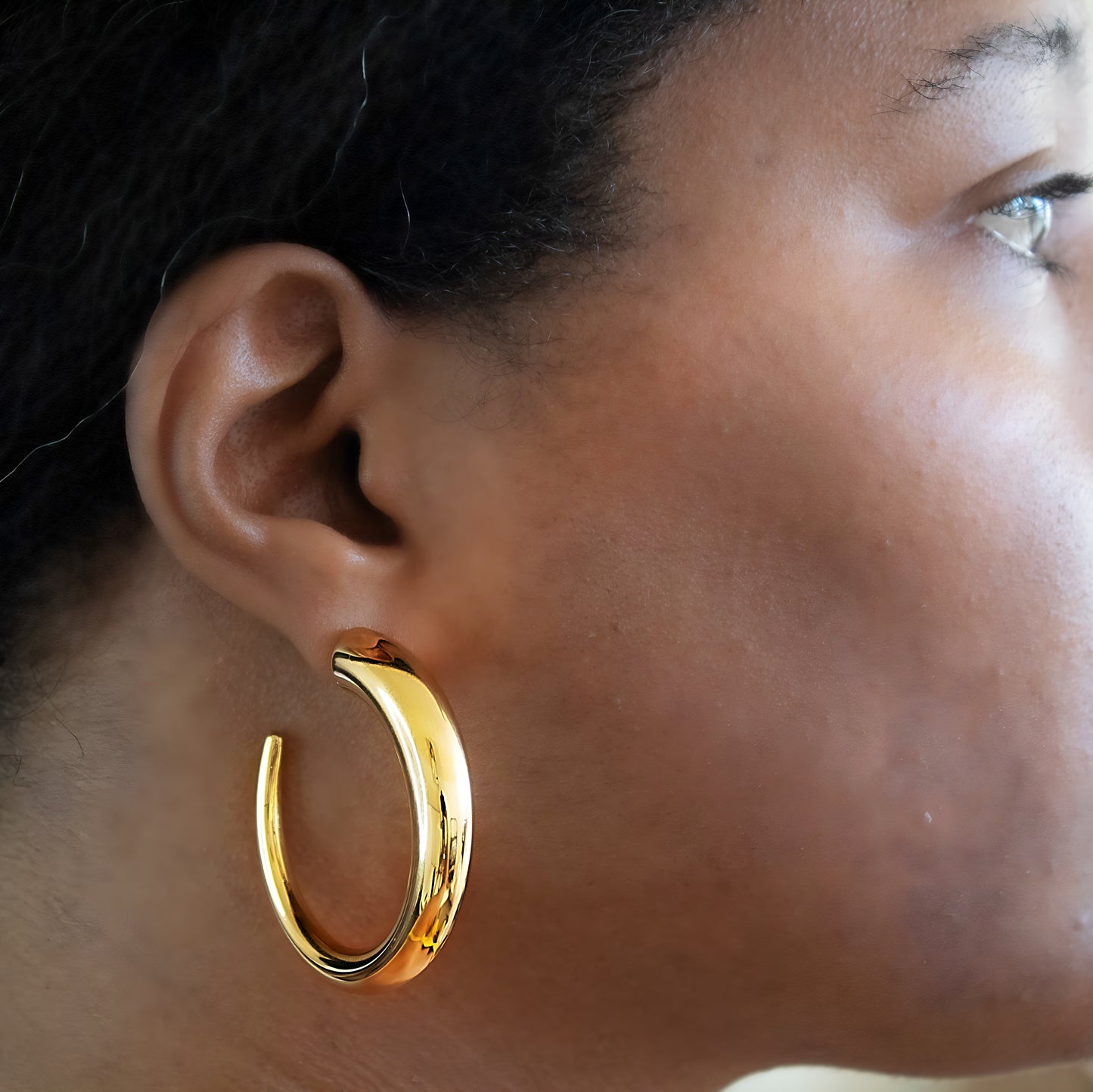 Zenzile C Hoop Earring