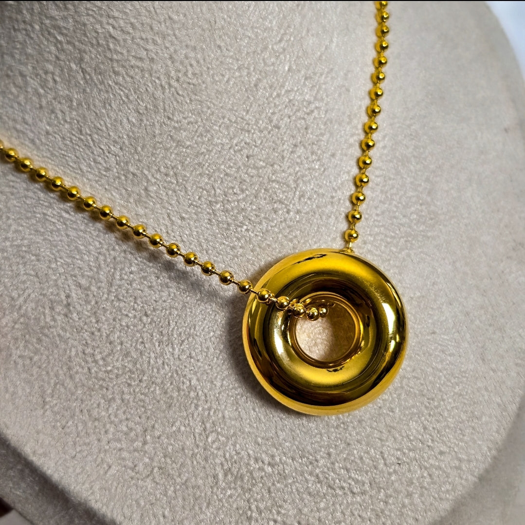 Mitzy Circle Necklace