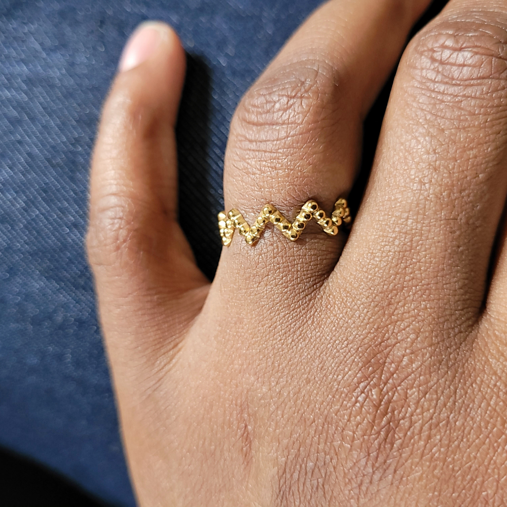 Ayzen Gold Ring