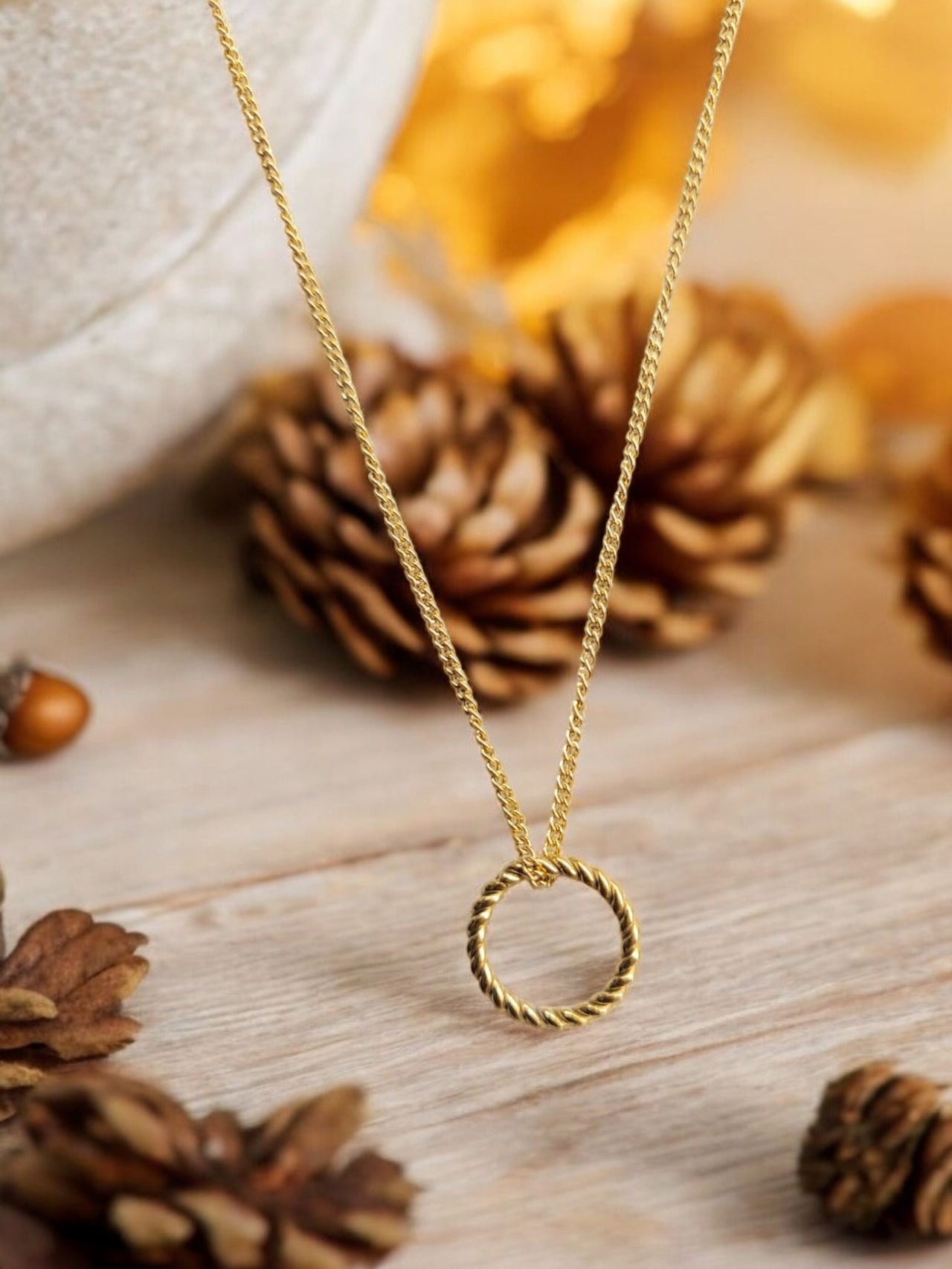 Cruller Circle Gold Necklace