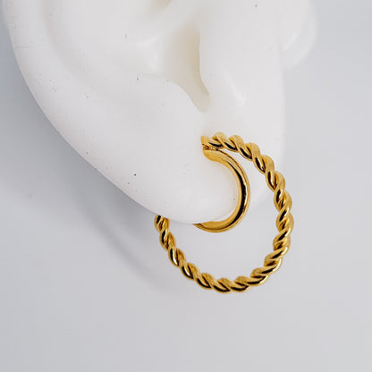 Double Twist Ear Cuff