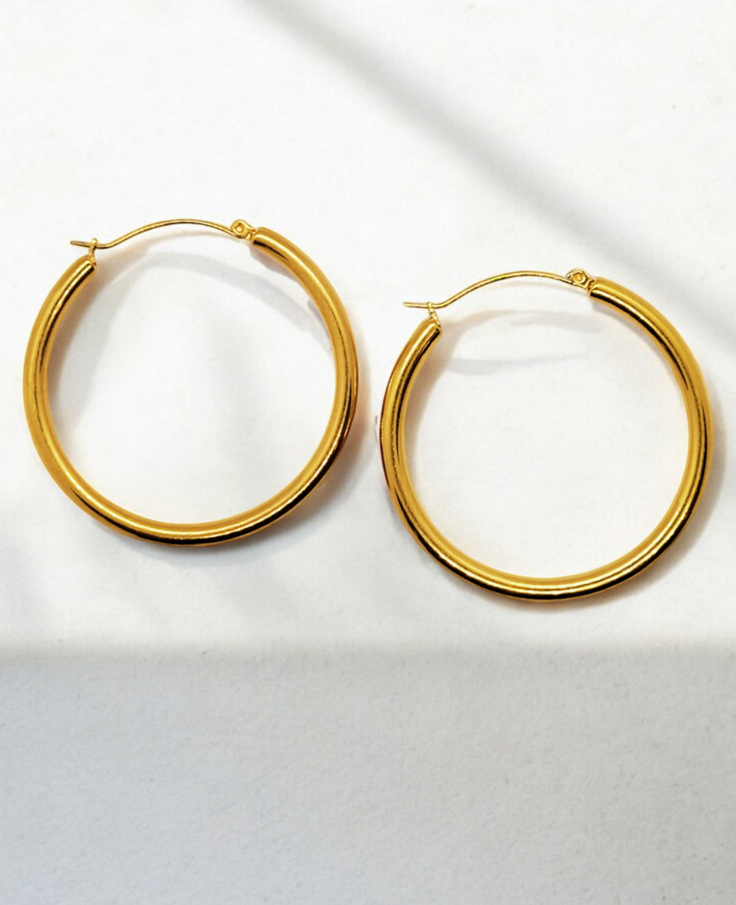 Elaine Gold Hoop Earrings