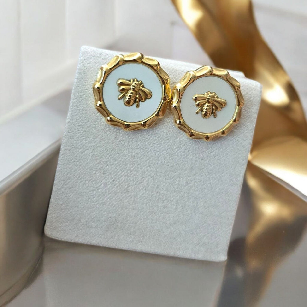 Regina White Shell Gold Stud Earrings