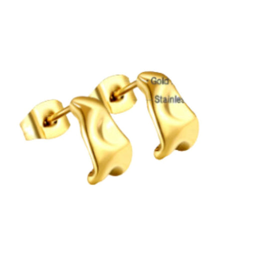 Shelly Freeform Gold Stud Earrings