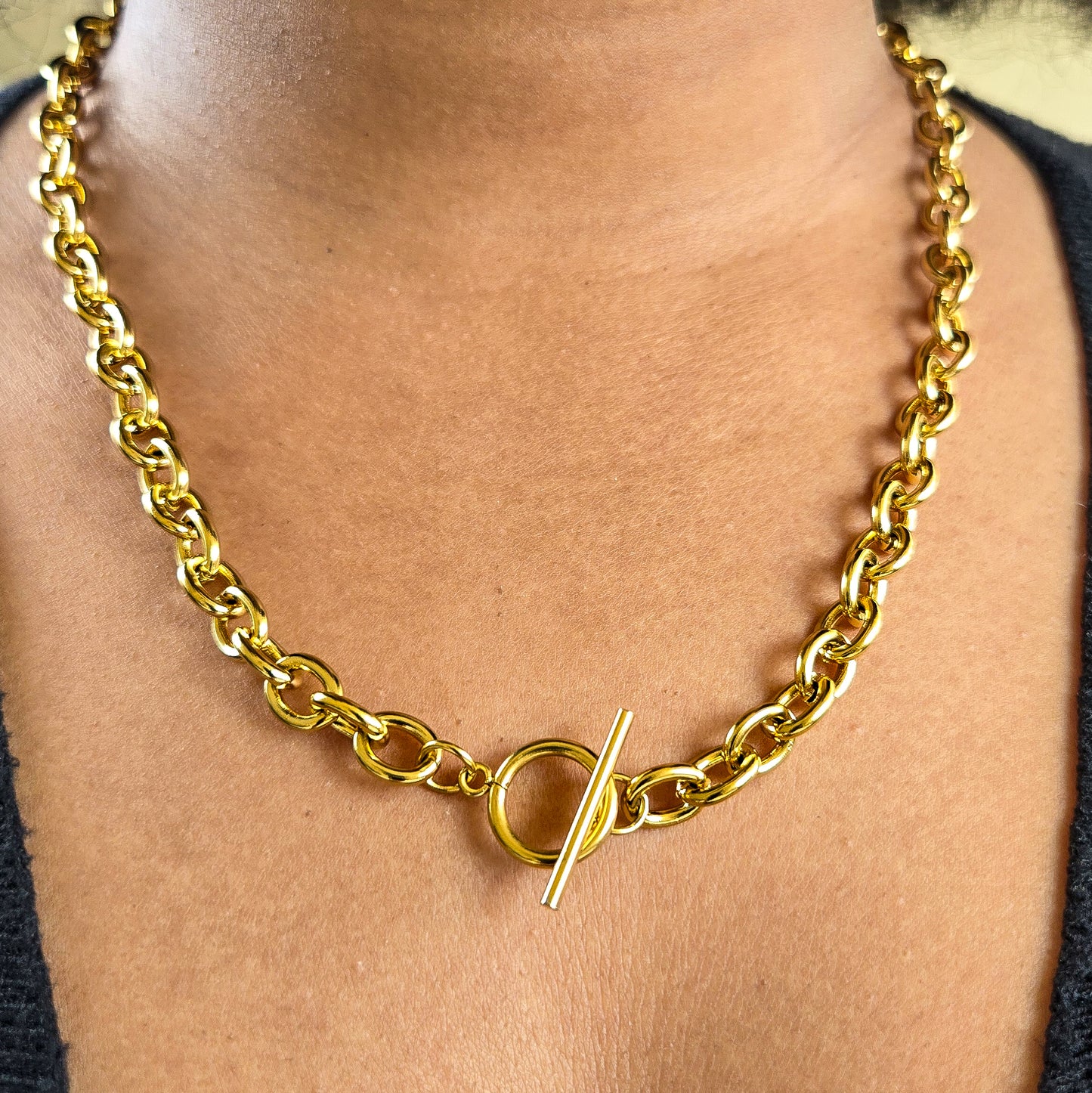 Bold Toggle Necklace