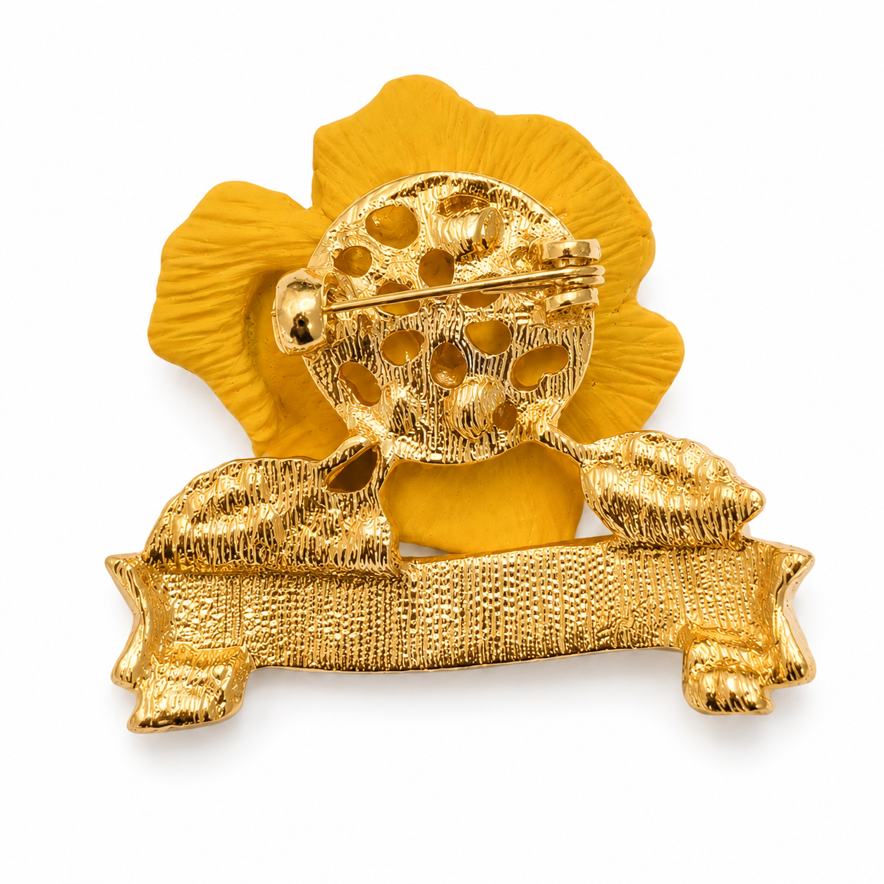 Notable Northeastern Region Rose Brooch Pin
