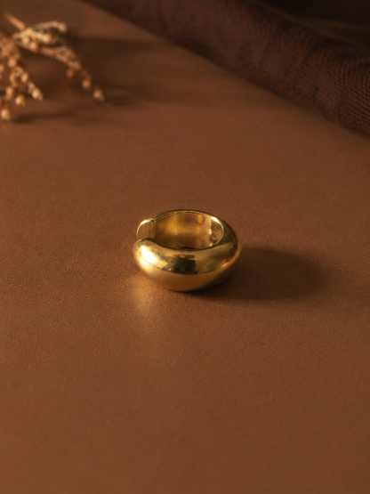 Smooth Bold Ear Cuff