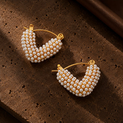 V-Frame Pearl Cluster Hoops