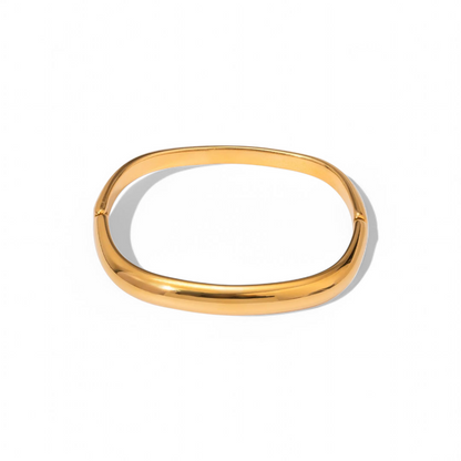 Sculpted Radiance Bangle