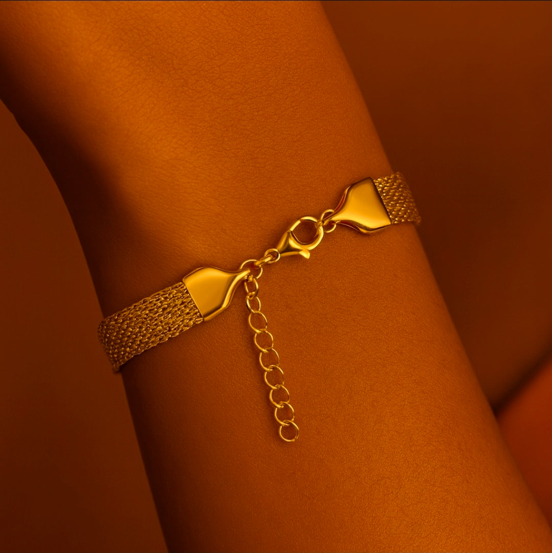 The Mesh Link Bracelet