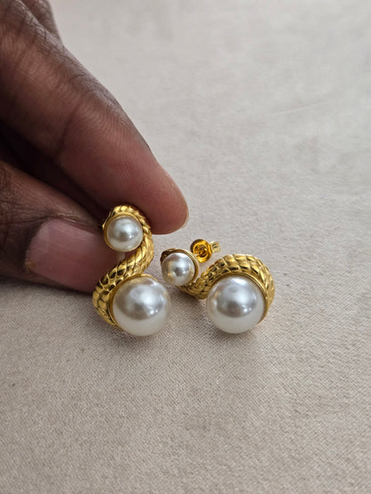 Paisley Pearl Earrings